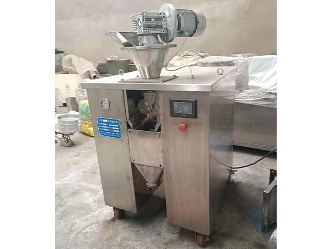 GK系列干式制粒機(jī)